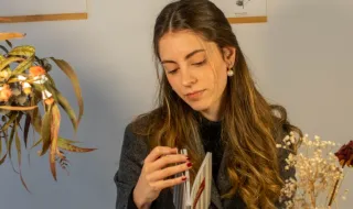 Mais uma escritora madeirense é semifinalista do Prémio Oceanos: Judite Canha Fernandes