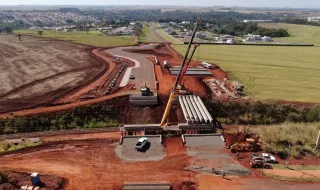 PwC prevê que capex de infraestruturas de IA atinja os 31,6 biliões até 2050