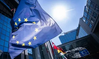 El Gobierno avisa a la UE: no aceptará las lenguas de la ampliación hasta que gallego, catalán y euskera sean oficiales