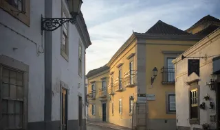 Trovoadas vão ‘castigar’ Portugal: podem cair até 12 raios por km² e há risco de granizo, chuva forte e rajadas neste dia