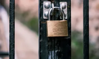 "Os EUA sofrem com o fecho do Estreito de Ormuz porque estão, não há muito, no mercado global"