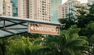 Kit de emergência no carro: o que levar nos EUA