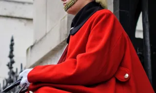 Governador do Banco de Inglaterra alerta que modelos de IA podem provocar uma crise financeira
