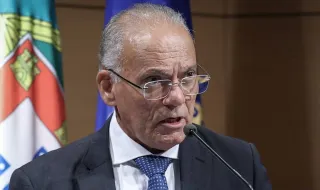 PGR diz que há cinco processos na justiça que envolvem Luís Neves, dois de “natureza urgente”