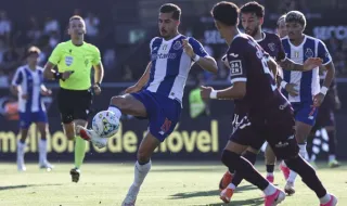 FC Porto vence em Viseu e continua líder com pleno de vitórias