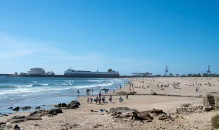 Qualidade da água piora: praias interditadas mais que duplicaram em Portugal Continental neste verão
