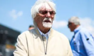 Bernie Ecclestone o "patrão" da Fórmula 1 que foi detido em Tires