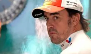 Fernando Alonso fatalista: «A Fórmula 1 não pode continuar neste caminho»