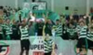 Benfica repudia "arbitragem inadmissível" na Supertaça de futsal ganha pelo Sporting