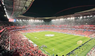 OFICIAL: ex-Benfica Christy Ucheibe assina pelo Al Hilal