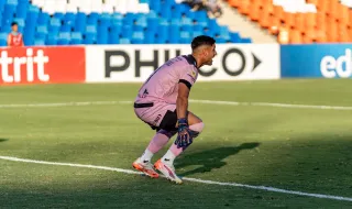 Levante goleia e Luís Castro vive maior vitória no clube de Valência