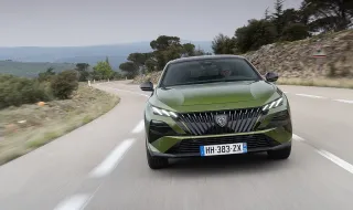 O espírito francês renasceu no Peugeot 408 GT Hybrid