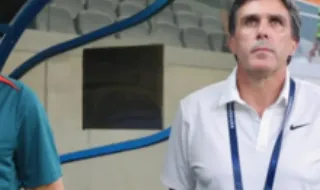 Ricardo Soares e Daniel Ramos empatam na China