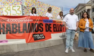 Una madre lanza la campaña 'La Última Foto' para prevenir el suicidio