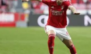 Taarabt: "Rui Vitória nem sequer me cumprimentava" e Amorim "vai treinar o Benfica mais cedo ou mais tarde"