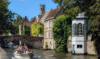 Brugge com 4 vitórias em 6 chega ao Villa