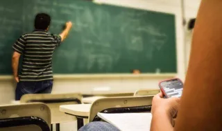 PISA: sistemas educativos que mantiveram resultados são os que “ensinam menos conteúdos mas com mais profundidade”
