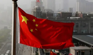 China multa duas empresas após comediante alterar canção associada ao Partido Comunista Chinês