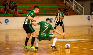 Ceballos regressa ao Betis nove anos depois