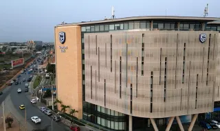 OPV de 34% do capital social do Standard Bank Angola lançada sexta-feira