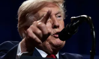 Juiz federal rejeita novamente tentativa de Trump de anular condenação por suborno a atriz pornográfica