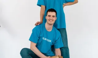JOVENS VOLUNTÁRIOS DA ASSOCIAÇÃO JUST A CHANGE REABILITAM HABITAÇÕES EM ODEMIRA